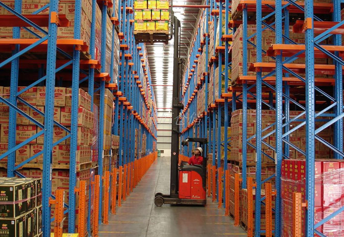 各行各業選擇倉儲貨架的技巧 山東倉儲貨架廠家